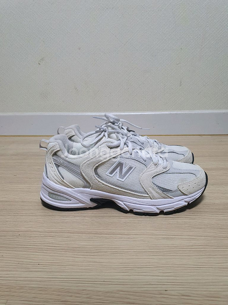 뉴발란스 530 화이트 실버 운동화 245--0