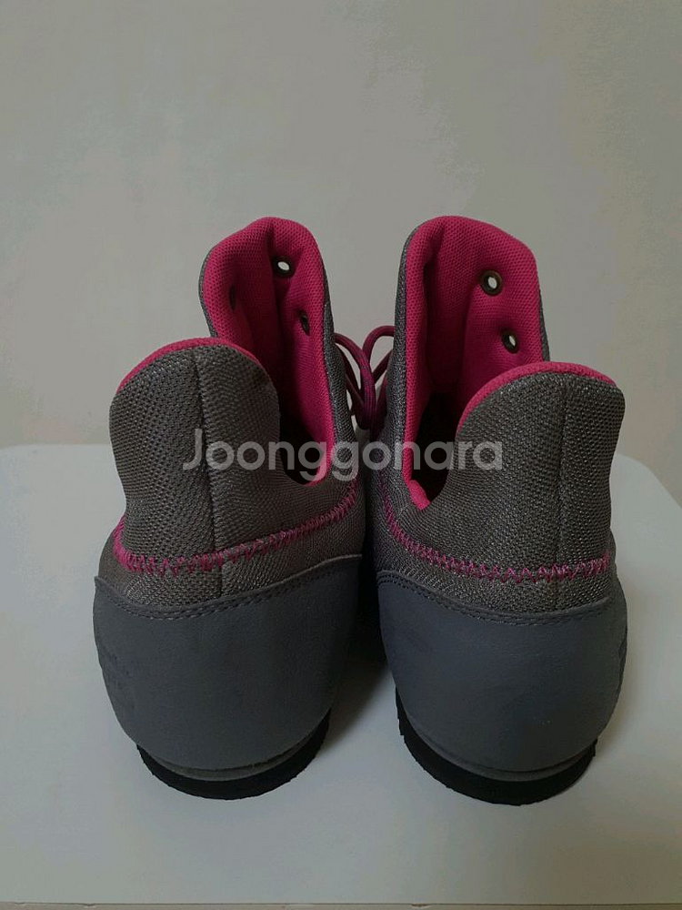 오니츠카타이거 몬테 포카라--2