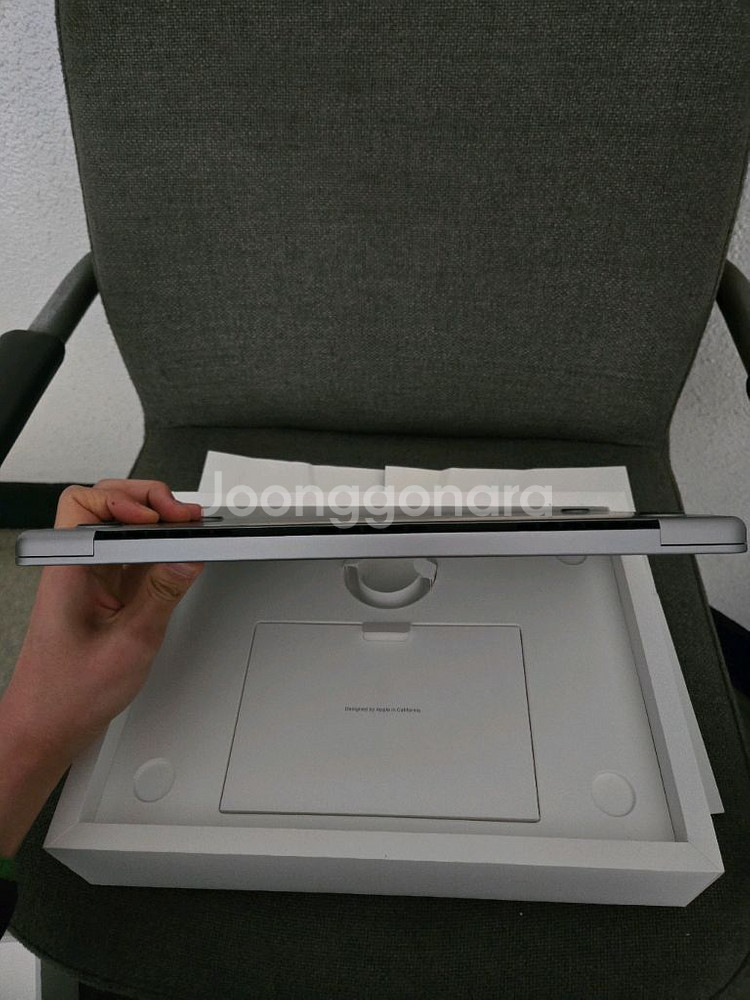 맥북프로 M3 14인치 8기가 512기가--3