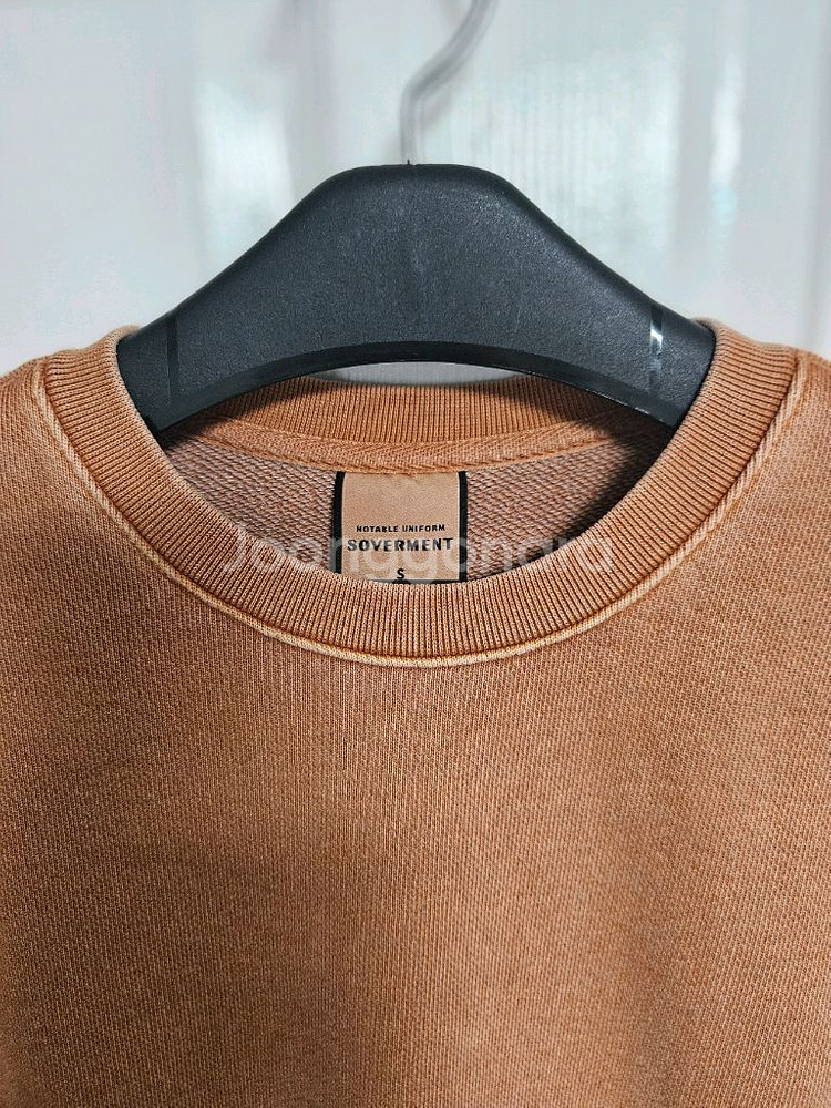 브라운 맨투맨--2