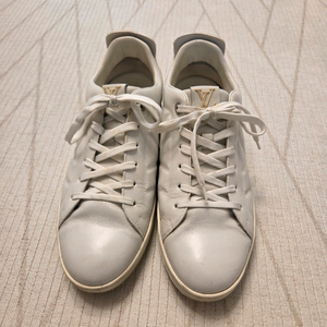 루이비통 스니커즈 270