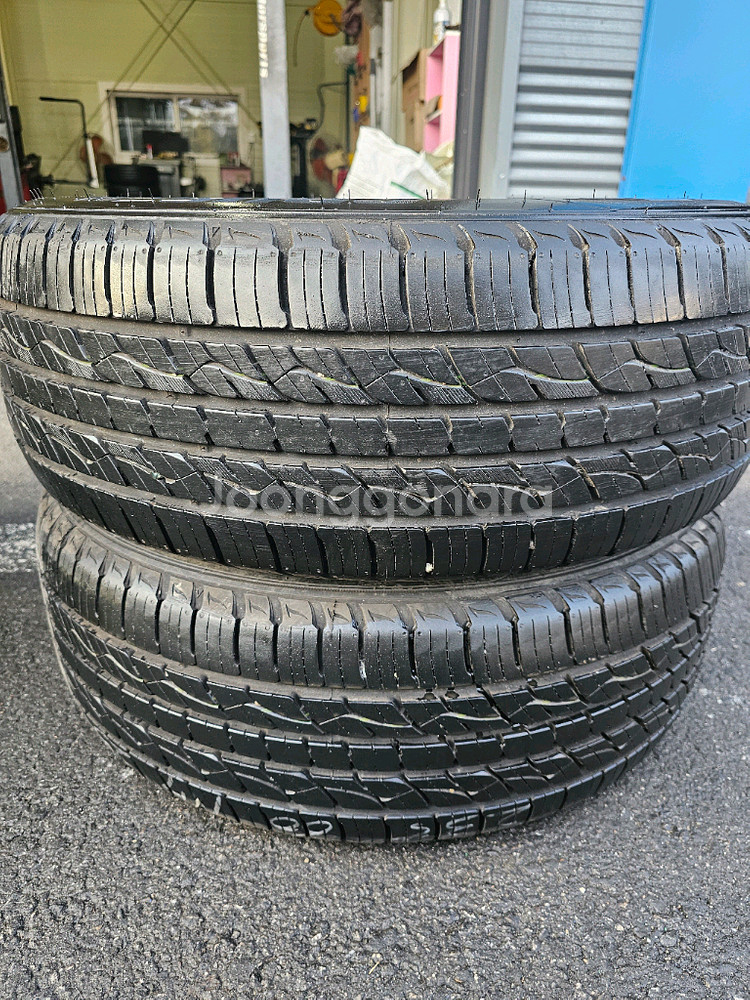 235 60 17 금호 크루젠 타이어--0