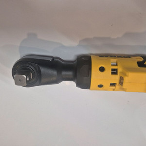 디월트 전동라챗 DCF512N