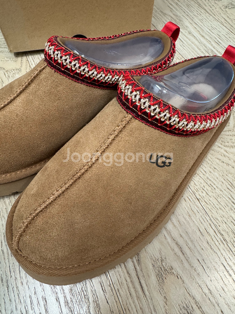 UGG 어그 타스만 슬리퍼 235 37 사이즈--1