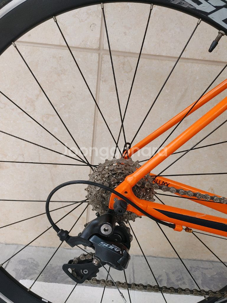 상태 좋은 20년 자이언트 scr1 입문 로드자전거 m사이즈 팔아요.--4