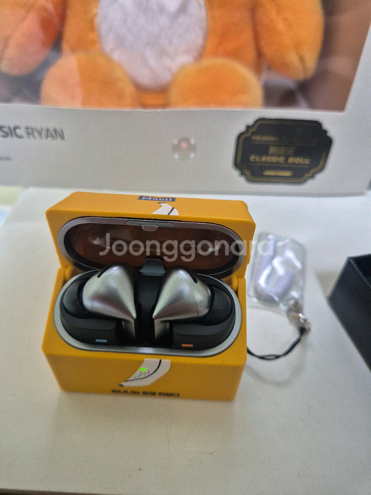 갤럭시 버즈3 프로 실버 풀박스--2