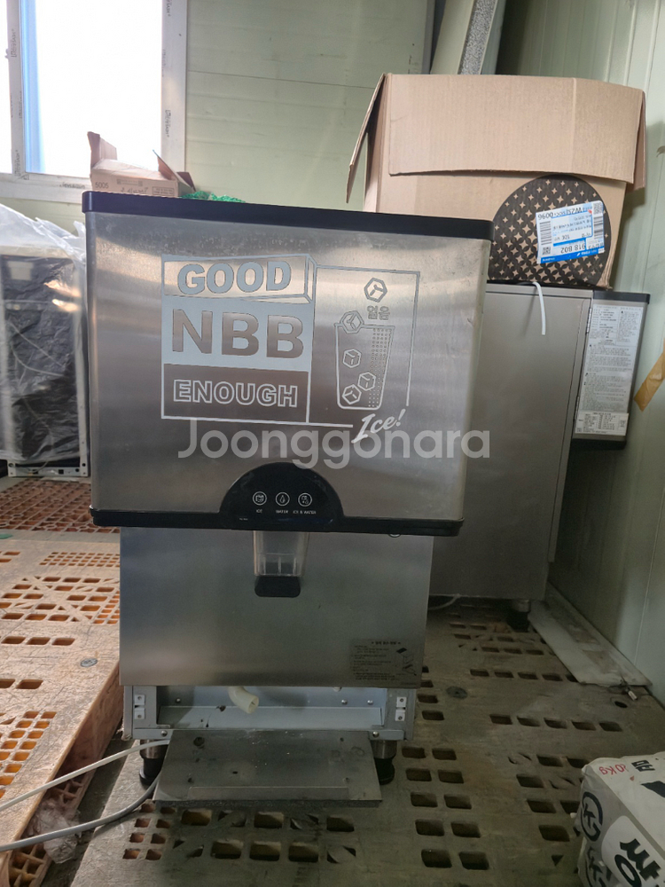 어이스트로 디스펜서 제빙기 id-150an 싸게팝니다--1