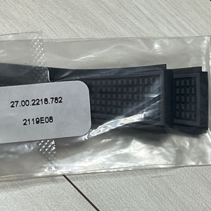 미개봉 제니스 데피클래식 블랙 러버 스트랩