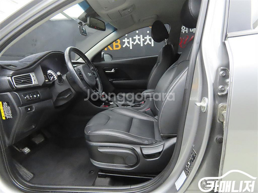 [기아]니로 1.6 하이브리드 프레스티지 (5인승) #앱특가--4