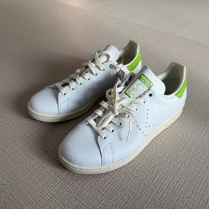 아디다스 스탠스미스 디즈니 커밋더프로그