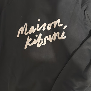 메종키츠네 로고 맨투맨