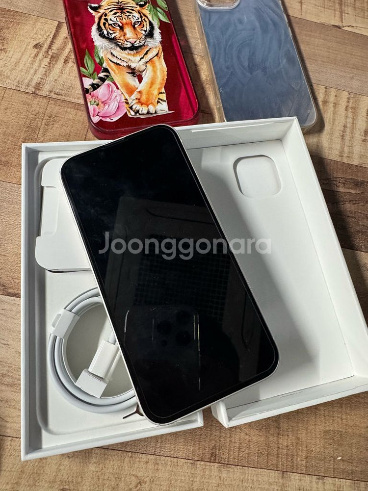 아이폰14 256기가 화이트 팝니다--0