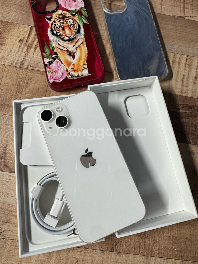 아이폰14 256기가 화이트 팝니다--1