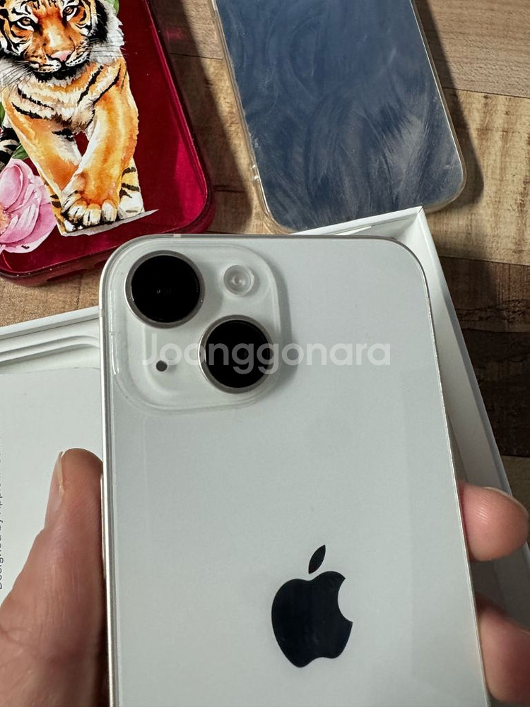 아이폰14 256기가 화이트 팝니다--2
