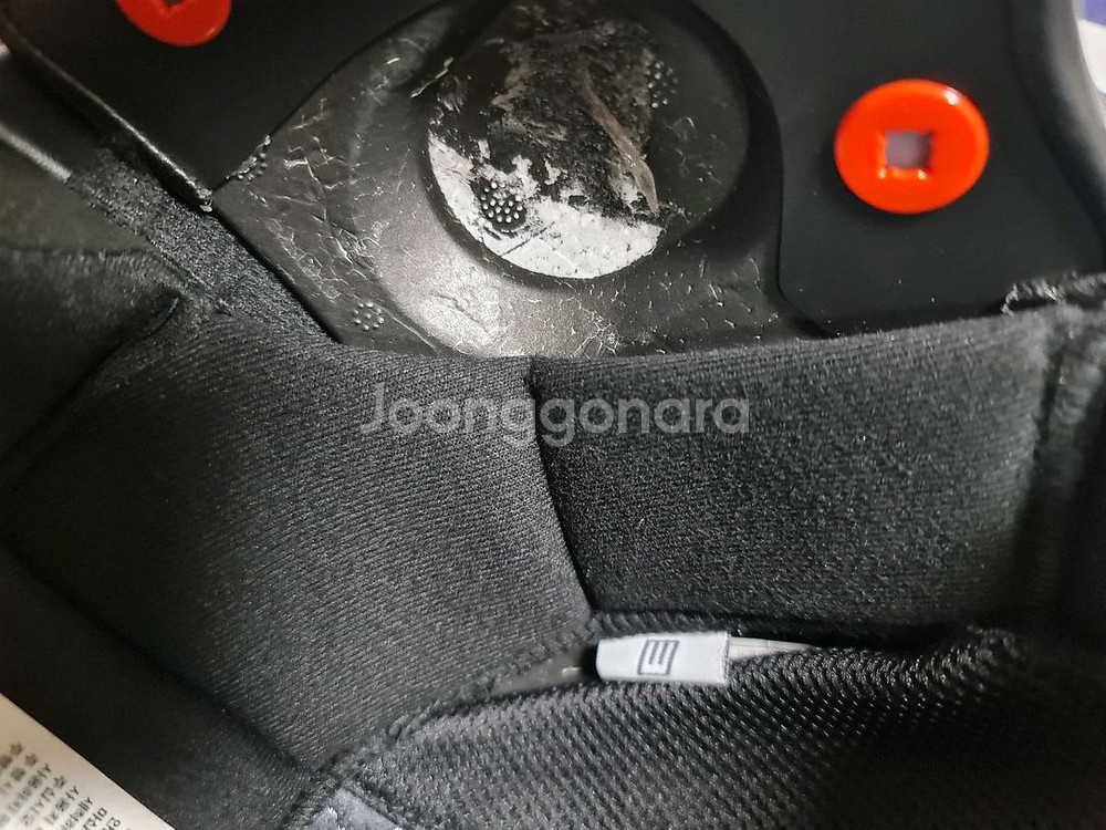 HJC홍진V31 헬멧 무료배송 안에는 깨끗해요--6