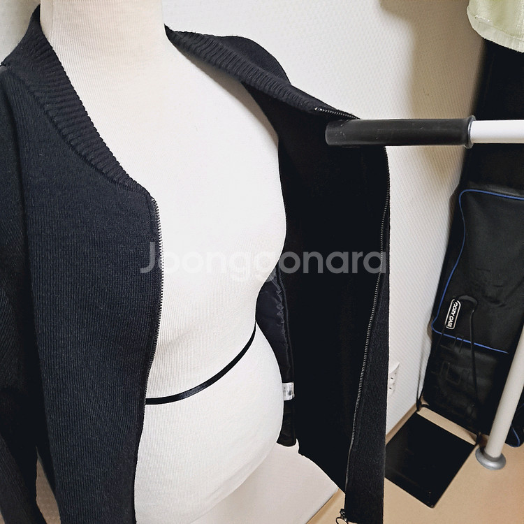 새옷)마리끌레르 블랙 니트 퀼팅 여성 집업 가디건 자켓 95--8