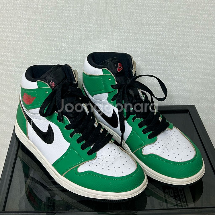 조던1 레트로 하이 OG 럭키 그린--2