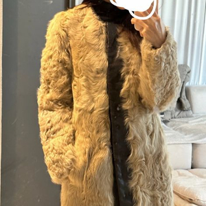 Blossom 리얼 100% 양털 슬림핏 가죽 자켓. 총장 76cm