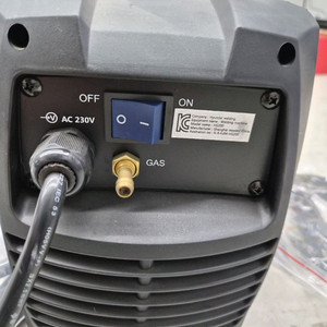 [새제품]현대종합금속 논가스 3 in 1 용접기 HG200