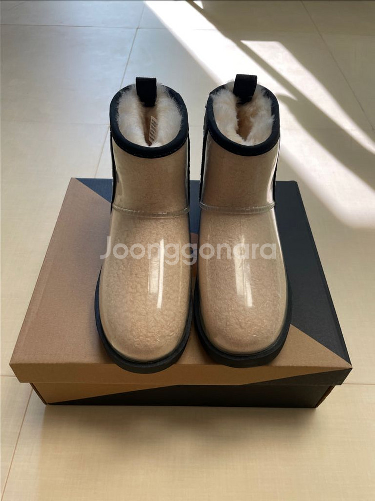 클리어 어그 37사이즈 새상품--0