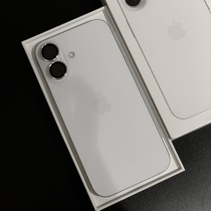 아이폰16 실버 256GB판매합니다
