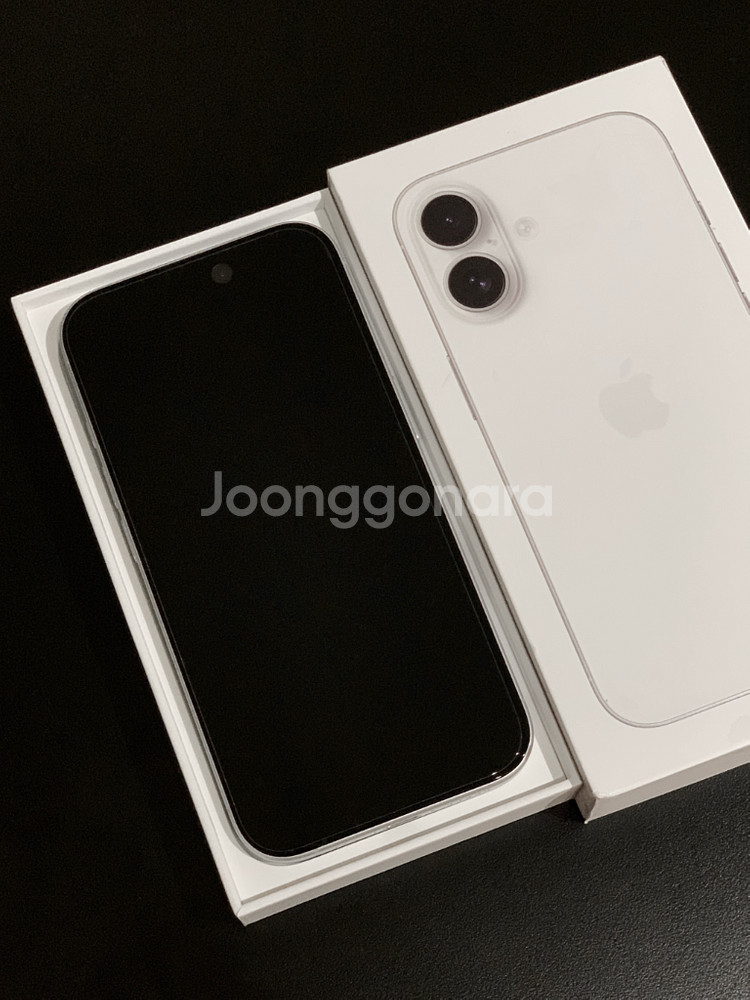 아이폰16 실버 256GB판매합니다--1