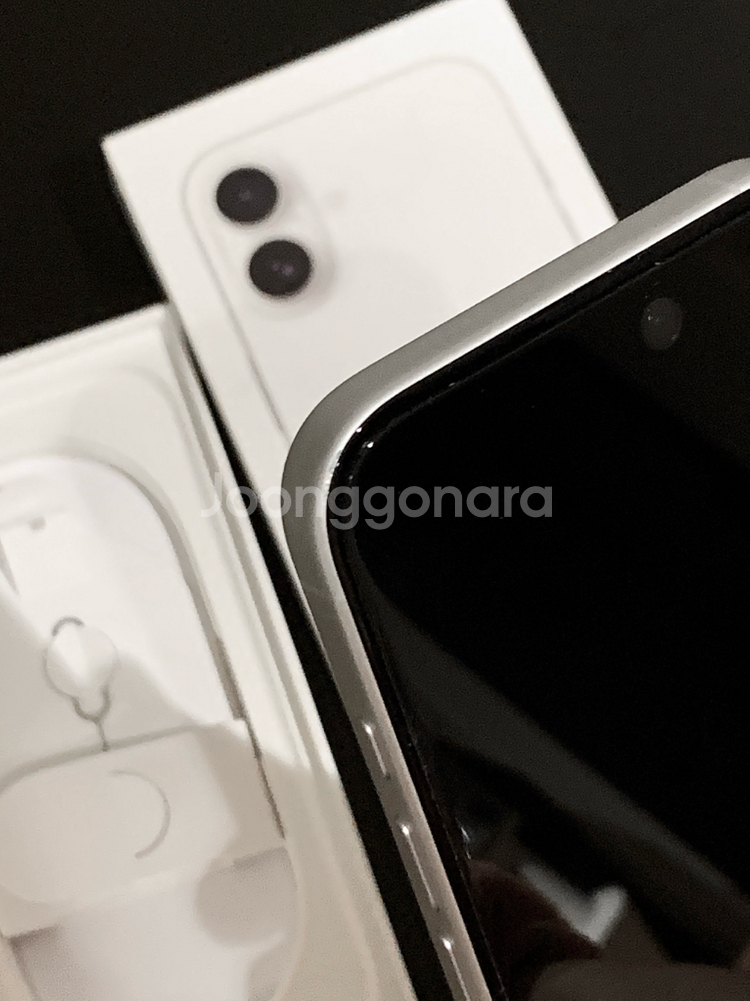 아이폰16 실버 256GB판매합니다--3