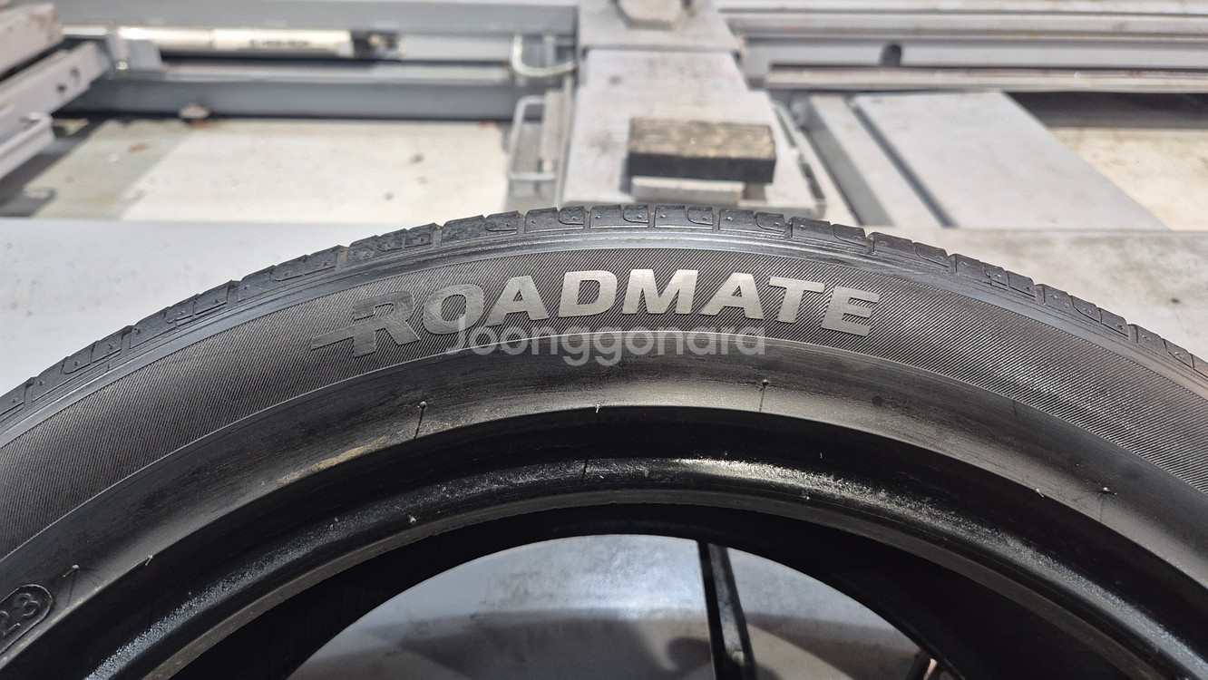 중고 타이어 245 45 18 한국타이어 로드메이트--3