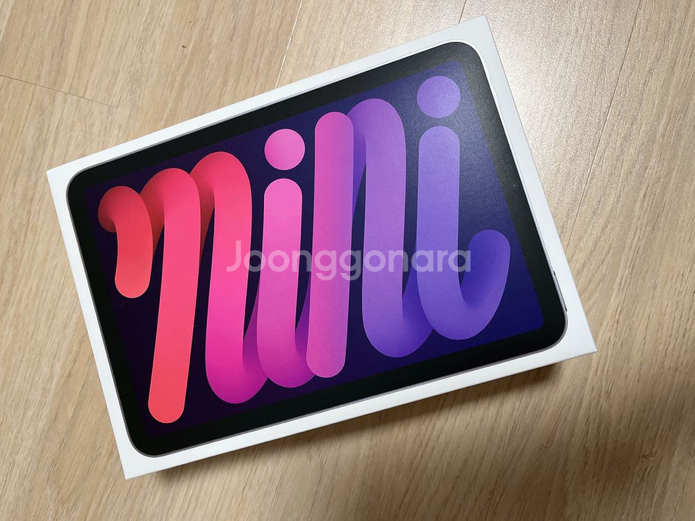 아이패드 미니 7세대 (a17 pro) 128GB 와이파이 + hou키보드케이스--0