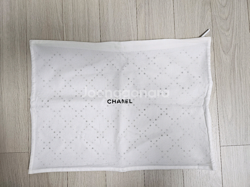정품) 샤넬 빅 사각 화이트 면 파우치 (코스메틱)--0
