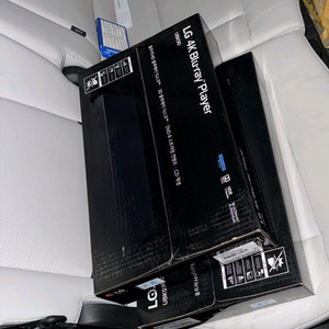 미개봉 LG 4K UBK90 블루레이 플레이어