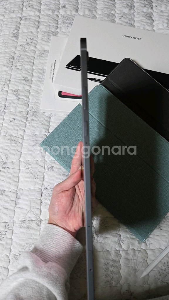 갤럭시탭 s11 wifi 256gb 단순 개봉 + 케이스 + 정품ar필름--7