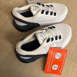 나이키 에어맥스 270 GO 운동화 11c(170)사이즈