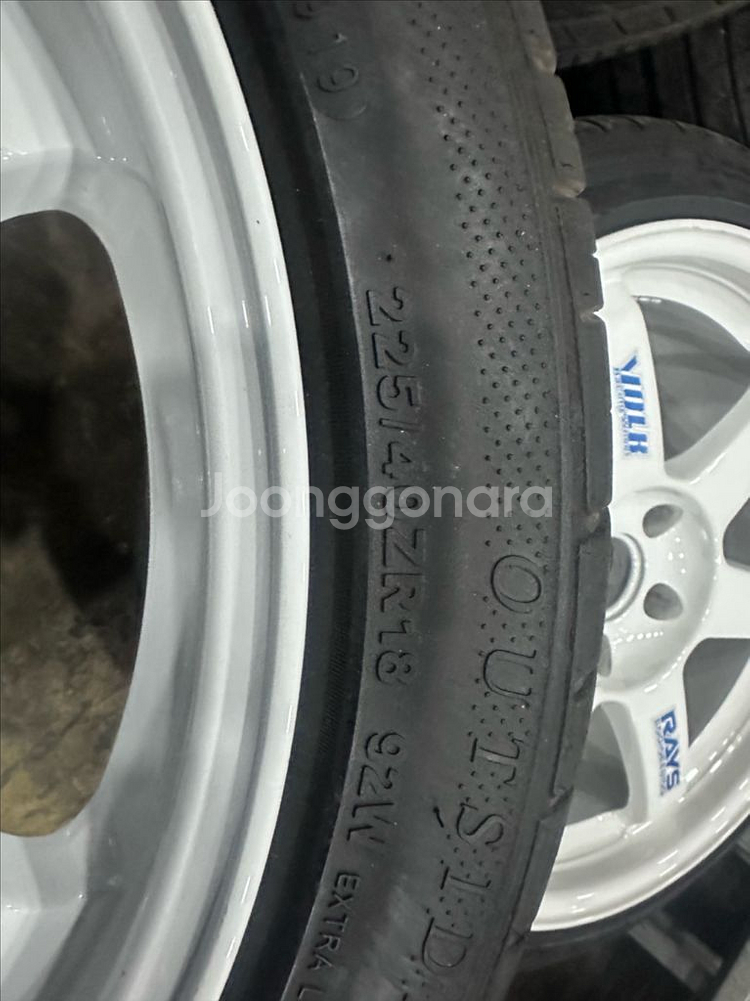 레이즈 18인치 휠타이어정품 세트--4