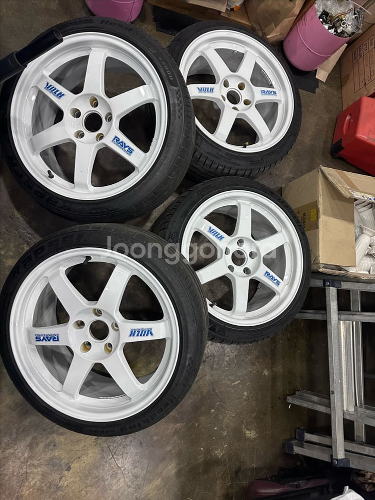 레이즈 18인치 휠타이어정품 세트--1