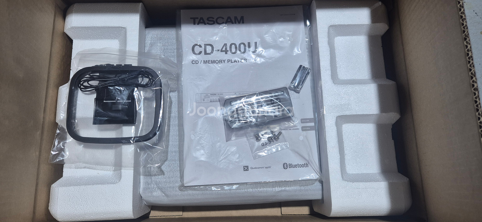 TASCAM 타스캠 CD-400U 블루투스 CD플레이어--1
