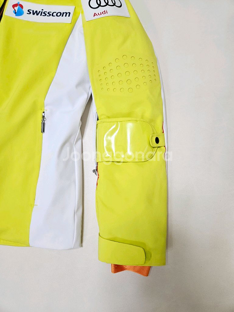 데상트 여성 스키복 자켓 90(55추천)스위스 팀복--3