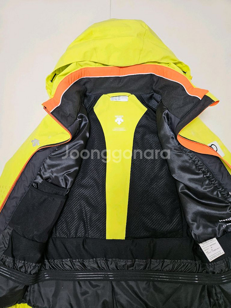 데상트 여성 스키복 자켓 90(55추천)스위스 팀복--5