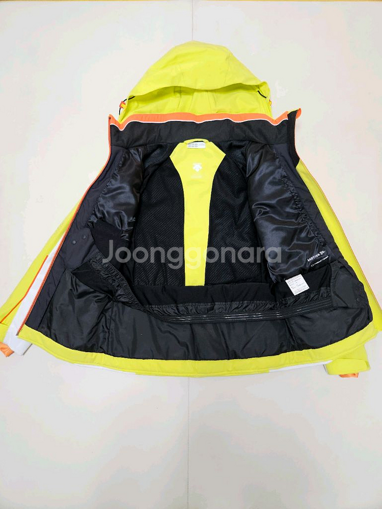 데상트 여성 스키복 자켓 90(55추천)스위스 팀복--7