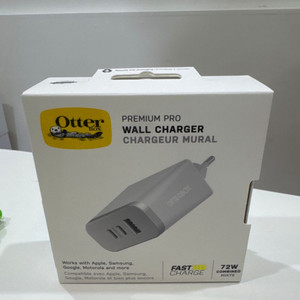 오터박스 프리미엄 프로 72W GaN 3포트충전기