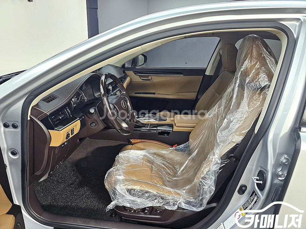 [렉서스]뉴ES300h 슈프림+ (5인승) #앱특가--7