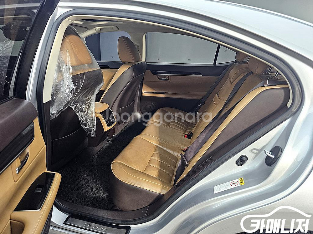 [렉서스]뉴ES300h 슈프림+ (5인승) #앱특가--8