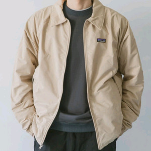 파타고니아 배기스자켓 남자M 밀크베이지