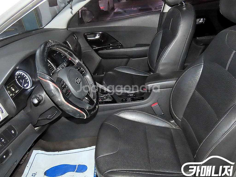 [기아]니로 1.6 하이브리드 프레스티지 #앱특가--5