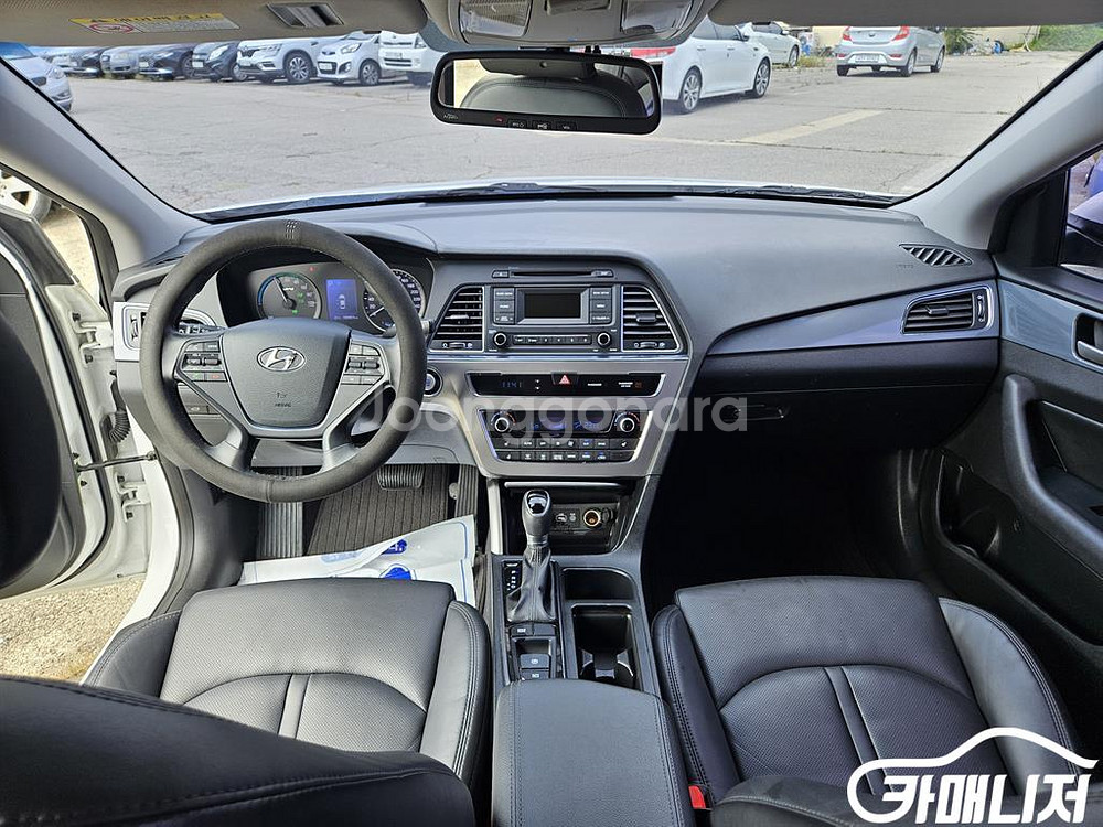 [현대]LF 쏘나타 하이브리드 2.0 모던 기본형 (5인승) #앱특가--4