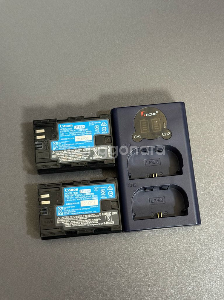 캐논 LP-E6 배터리 충전기 세트--0