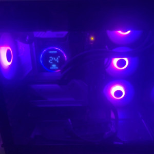 13700k 컴퓨터 반본체