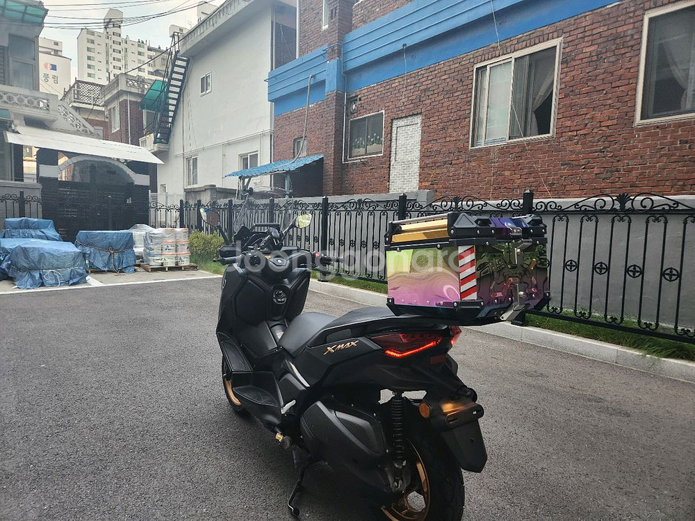 2023년 XMAX300 생활튜닝 바이크 판매합니다.--5