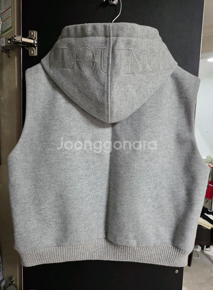 보브 후드 베스트 ㅡ정품 가격내림--4