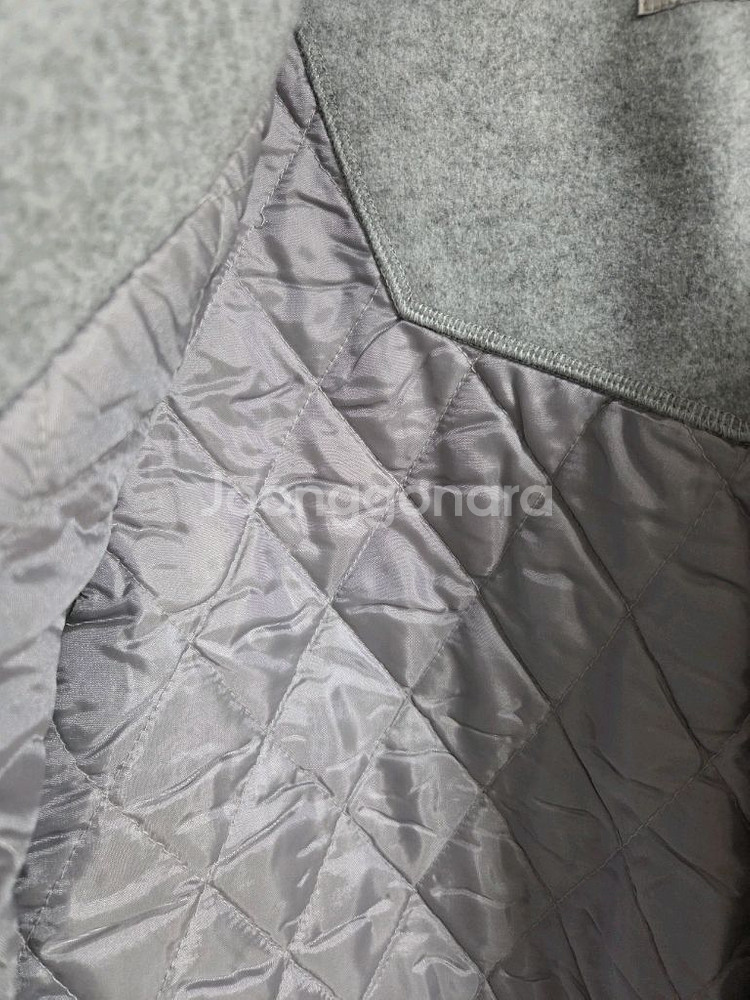 보브 후드 베스트 ㅡ정품 가격내림--5